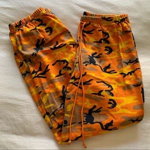 Orange camo loggers